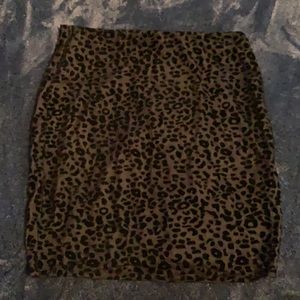 Cheetah black pencil skirt